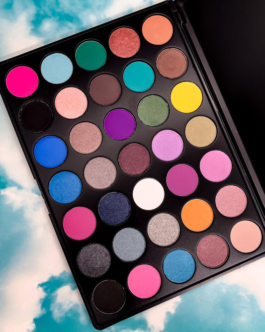 Unicorn High Pigment Eyeshadow Palette - HAB 